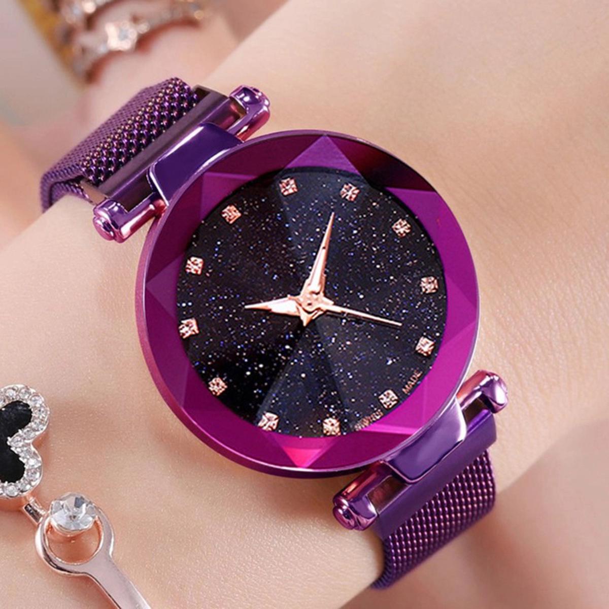 Luxury Magnetic Starry Sky Watch for Women – Elegant Sparkling Design