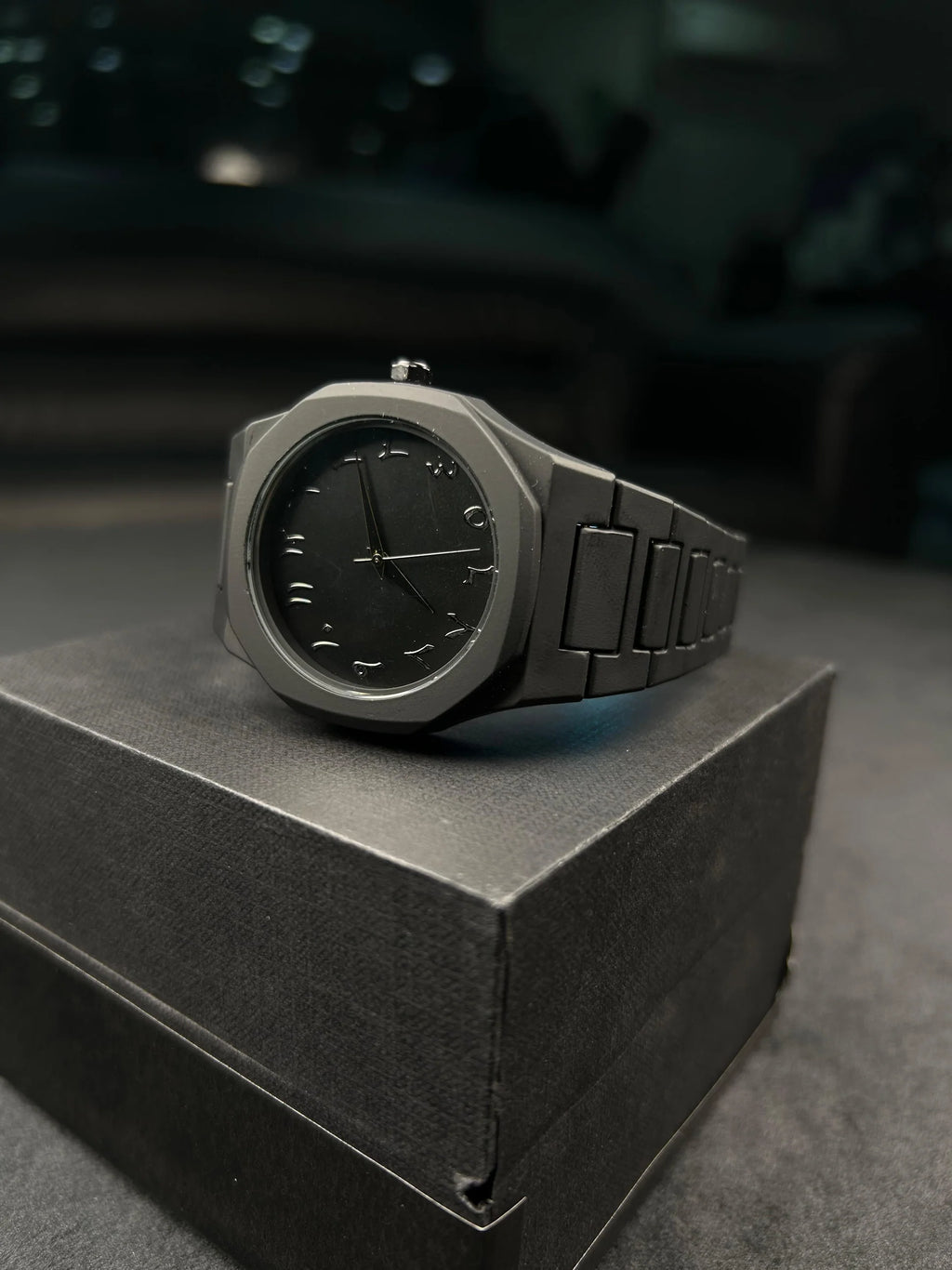 Black Arabic Aura Dial Luxury Men's Watch